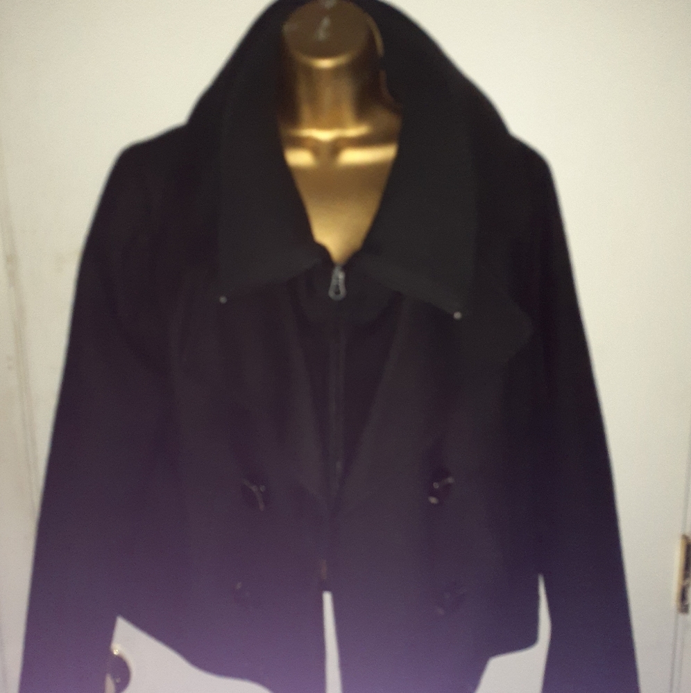 Short coat
